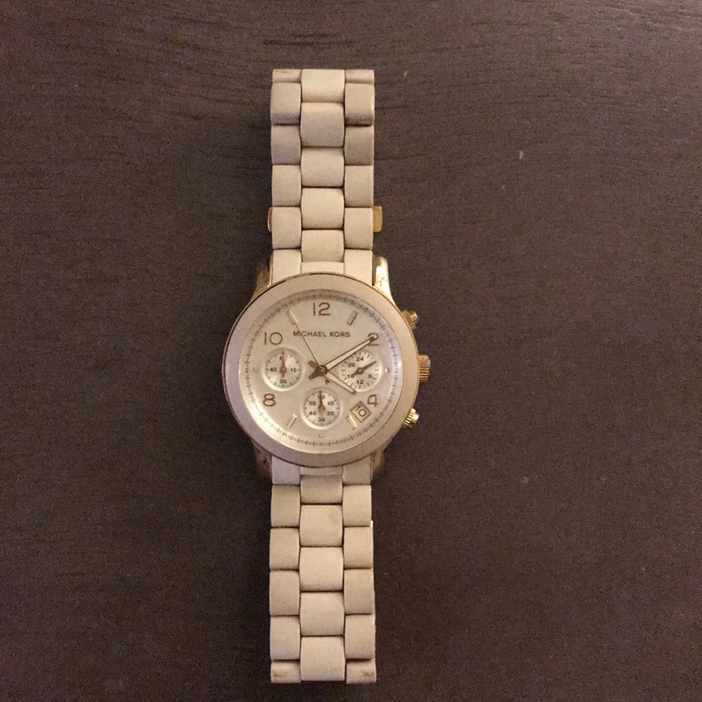 Michael knots cream and gold watch